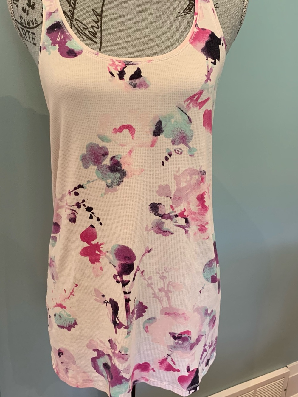 lululemon athletica Light Pink Floral Scoop Neck Tank